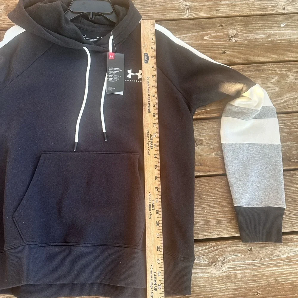 Under Armour women’s black hoodie jacket size M - Picture 11 of 11